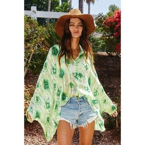 BUCKETLIST Green Ikat Oversized Button-Down Top